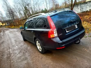 Volvo v50, 2011г