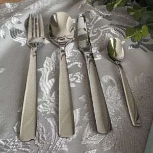 Набор столовых приборов SMEG