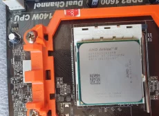 Материнская плата AMD 140W