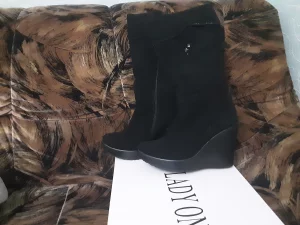 Сапоги зимние все натуральное 39-40 размер