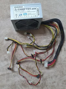 Блок питания Chieftec 500W