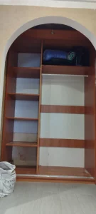 Шкаф с дверями купэ