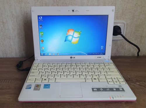 Нетбук LG