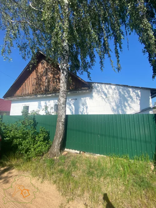 В продаже часть дома