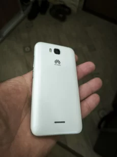 Huawei Y560