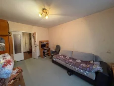 Просторная 4-комн. квартира напротив ТЦ "Корона". 37000 у.е