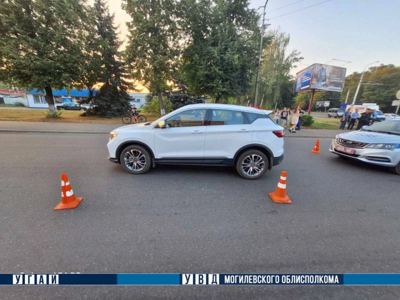Автоледи сбила велосипедиста на пешеходном переходе 26 августа. Гаи ищет свидетелей