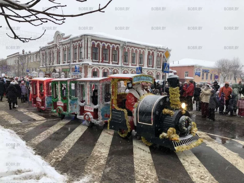 Тематическая подборка фотофактов: Праздничный Бобруйск