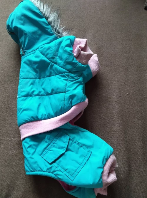 Одежки для собак все по 15, 00