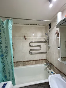 4-комн. квартира, 72 кв.м. с ремонтом