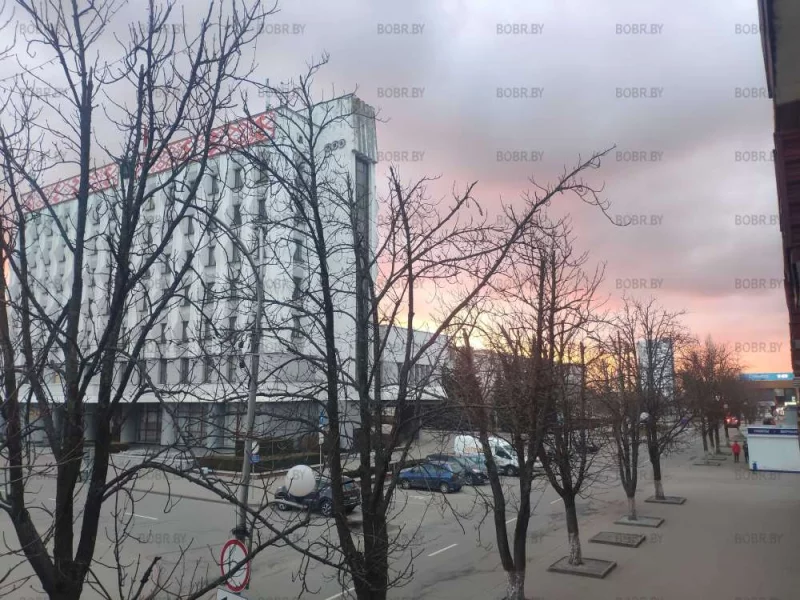 Заканчивается новый день