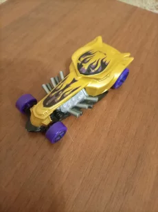 Машинки hot wheels