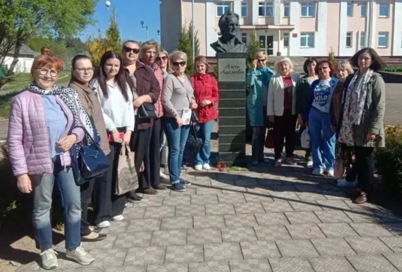 Як бавілі час настаўнікі ў Глушы: Адамовіч, квэст, кераміка ў Цэнтры раместваў