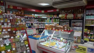 Действующий магазин по ул К. Маркса 220