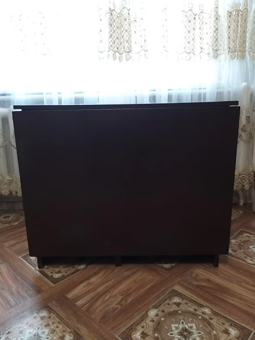 Стол - книга