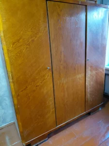 Продом шкаф