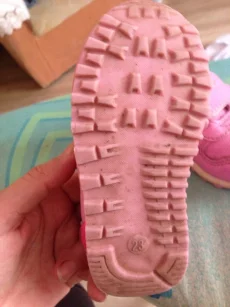 Кроссовочки для девочки - 23 р-р