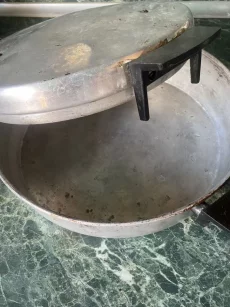 ЭЛЕКТРИЧЕСКАЯ СКОВОРОДА 30 РУБЛЕЙ