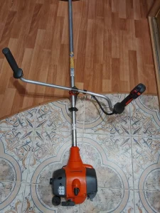 Триммер бензиновый Husqvarna 128R