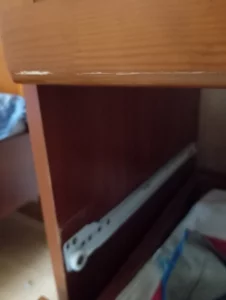 Ремонт мебели.