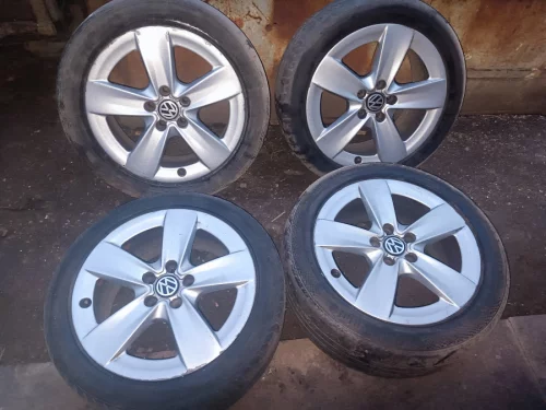 Диски автомобильные VAG с шинами R17