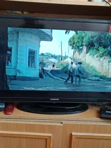 Телевизор Самсунг, 32", жк