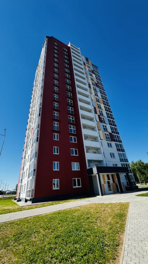 Трёхкомнатная квартира в 18-ти этажной новостройке