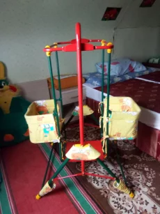Детская качелька для двоих