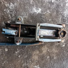 Автодомкрат