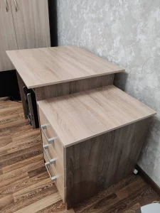 Письменный стол и комод