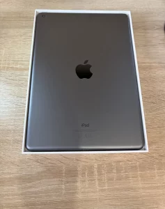 Планшет iPad 9