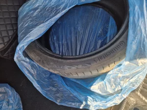 Новые шины 4 штуки Continental Premium Contact 7 245/35 R18