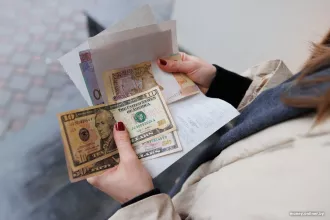 Тихий спад: курс доллара немного изменился