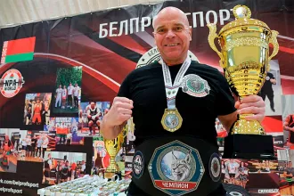 205 подъемов за 5 минут: уроженец Бобруйска установил новый мировой рекорд