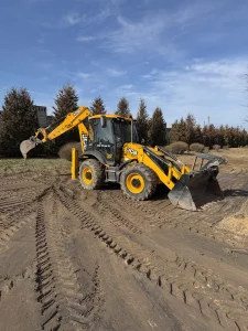 Аренда экскаватор- погрузчика JCB