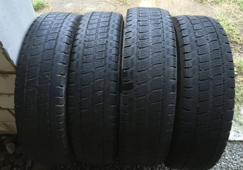 Покрышки грузолегковые 185/75/16с Belshina