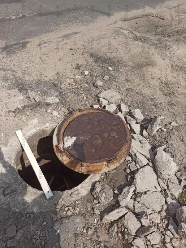 Прошел месяц а люком никто не занимается. До первой жертвы наверное...