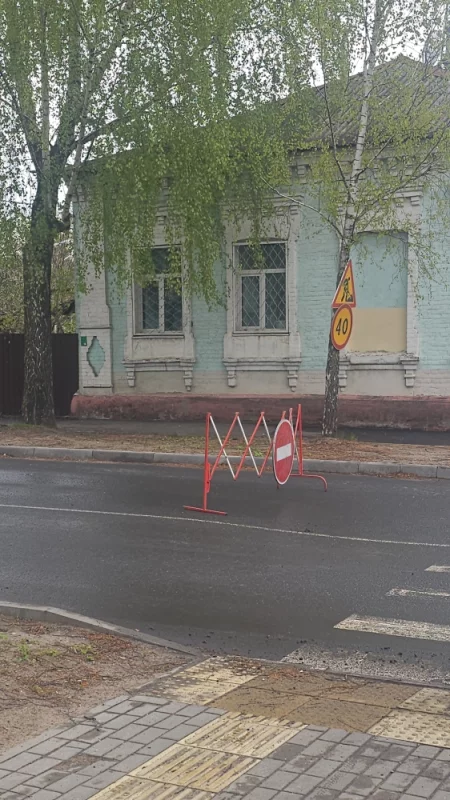 На Пушкина кирпич