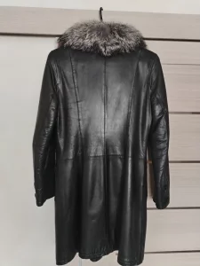 Продам дублёнку женскую