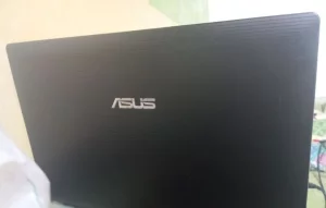 Asus x53 4/512 ssd