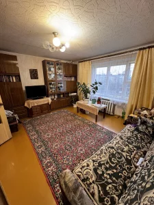 3-комн. квартира в кирп. доме по ул.Энгельса с видом на городской парк