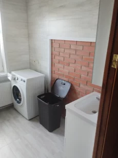 Облицовка плиткой, укладка ламината