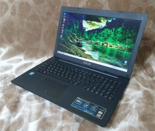 Ноутбук ASUS