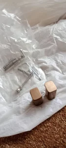 Крючки (вешалки)для ванной, кухни