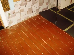 Устранение скрипов старых полов