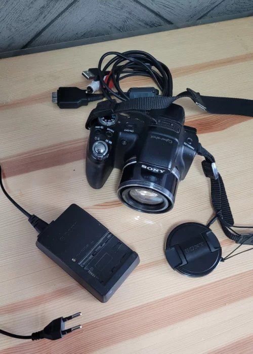 Фотоаппарат Sony Cyber-shot DSC-HX1