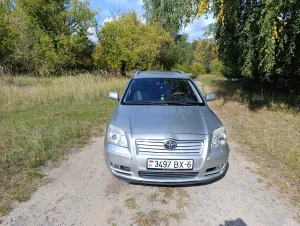 Toyota-Avensis T250 175л