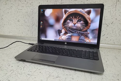 Ноутбук HP 450 i3 4000 8GB
