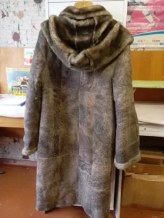 Женская натуральная дубленка.