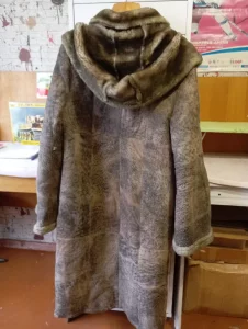 Женская натуральная дубленка.